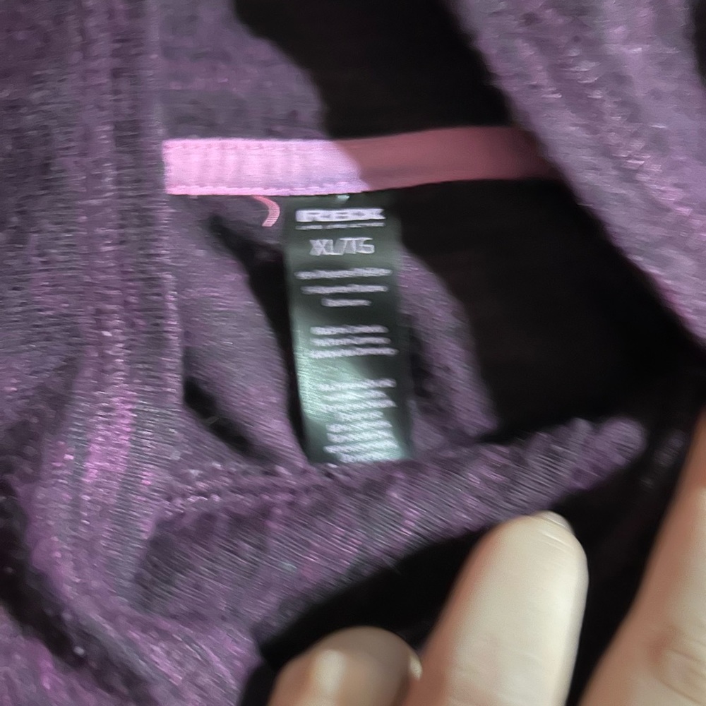 Purple pull over - Picture 2 of 2